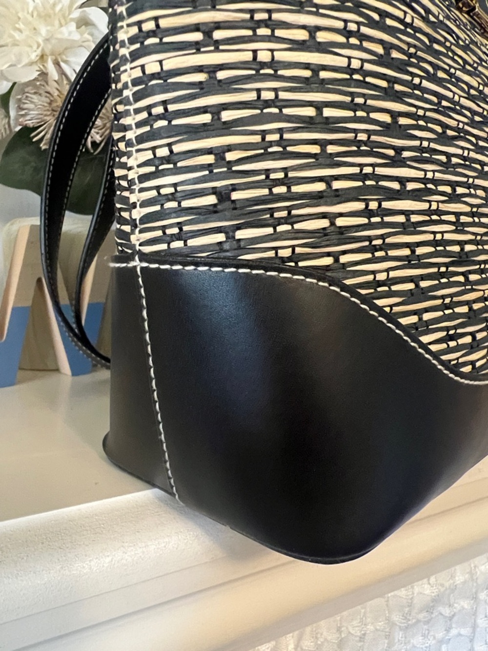 Etienne Aigner Black & Cream Woven Tote with Gold Hardware - Picture 3 of 11